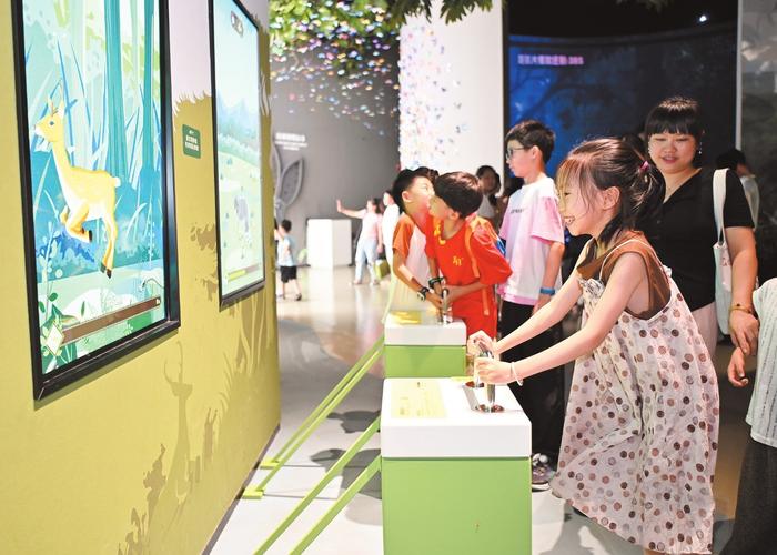 有一种浪漫叫海口度假 在海风与椰影间，安放你的数字生活
